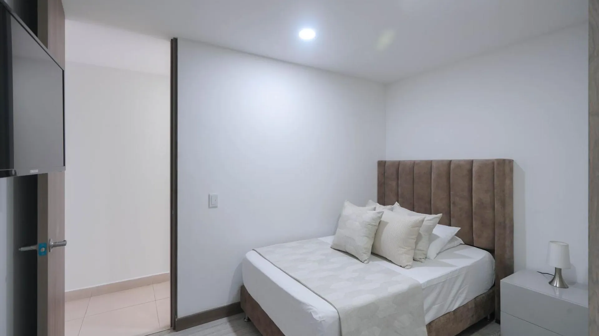 Torre Ginebra Apartment Medellin 0*,