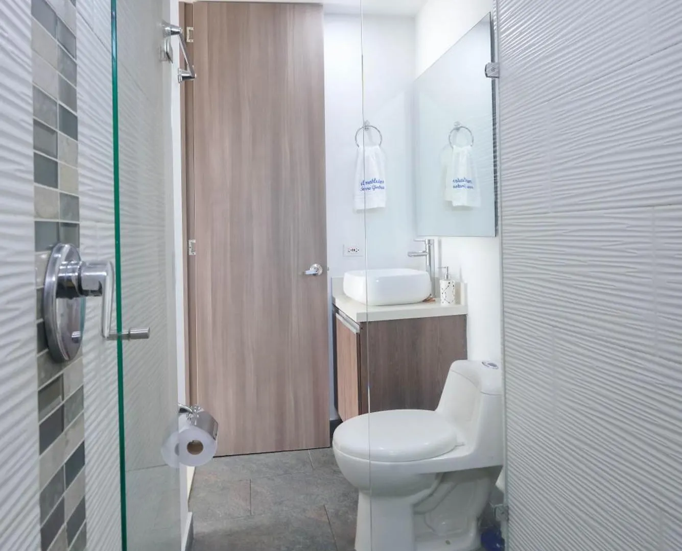 Torre Ginebra Apartment Medellin