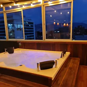 Rg33 Apartasuites Medellín